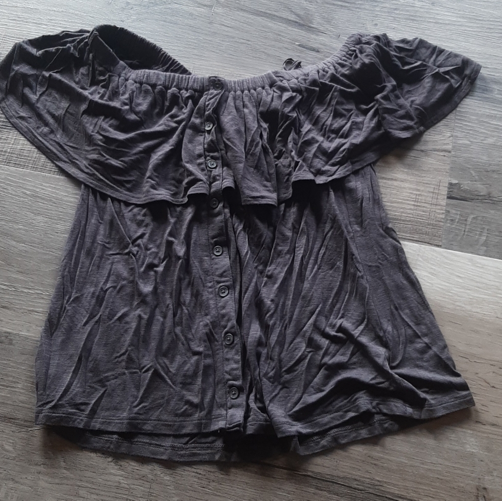 Women's Off-Shoulder Button-Down Top - Black